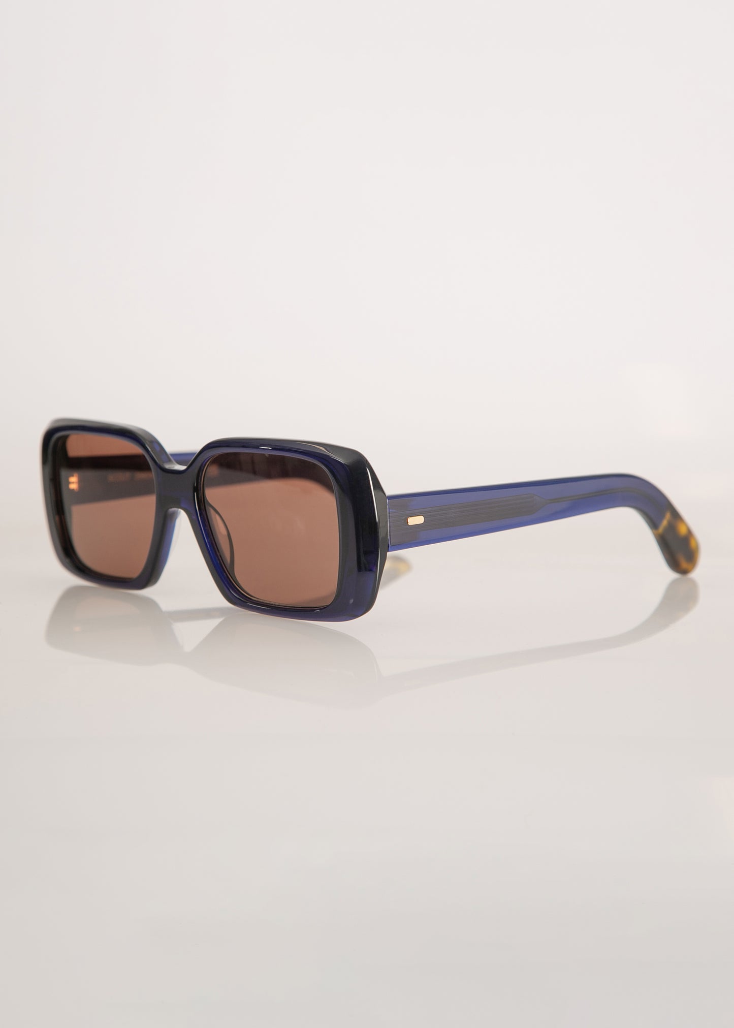 SCOUT SUNGLASSES / NAVY