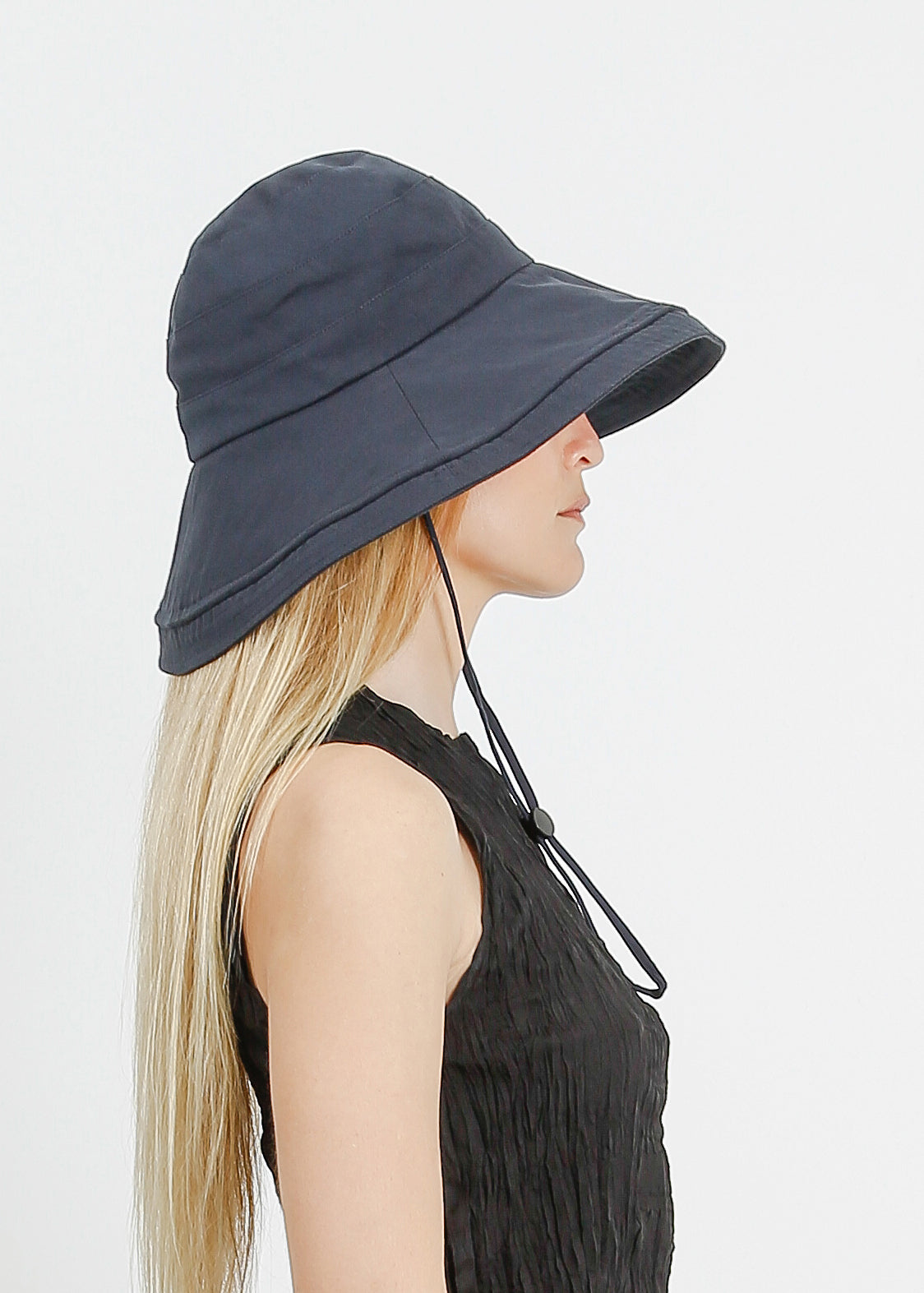 SAYA HAT / NAVY