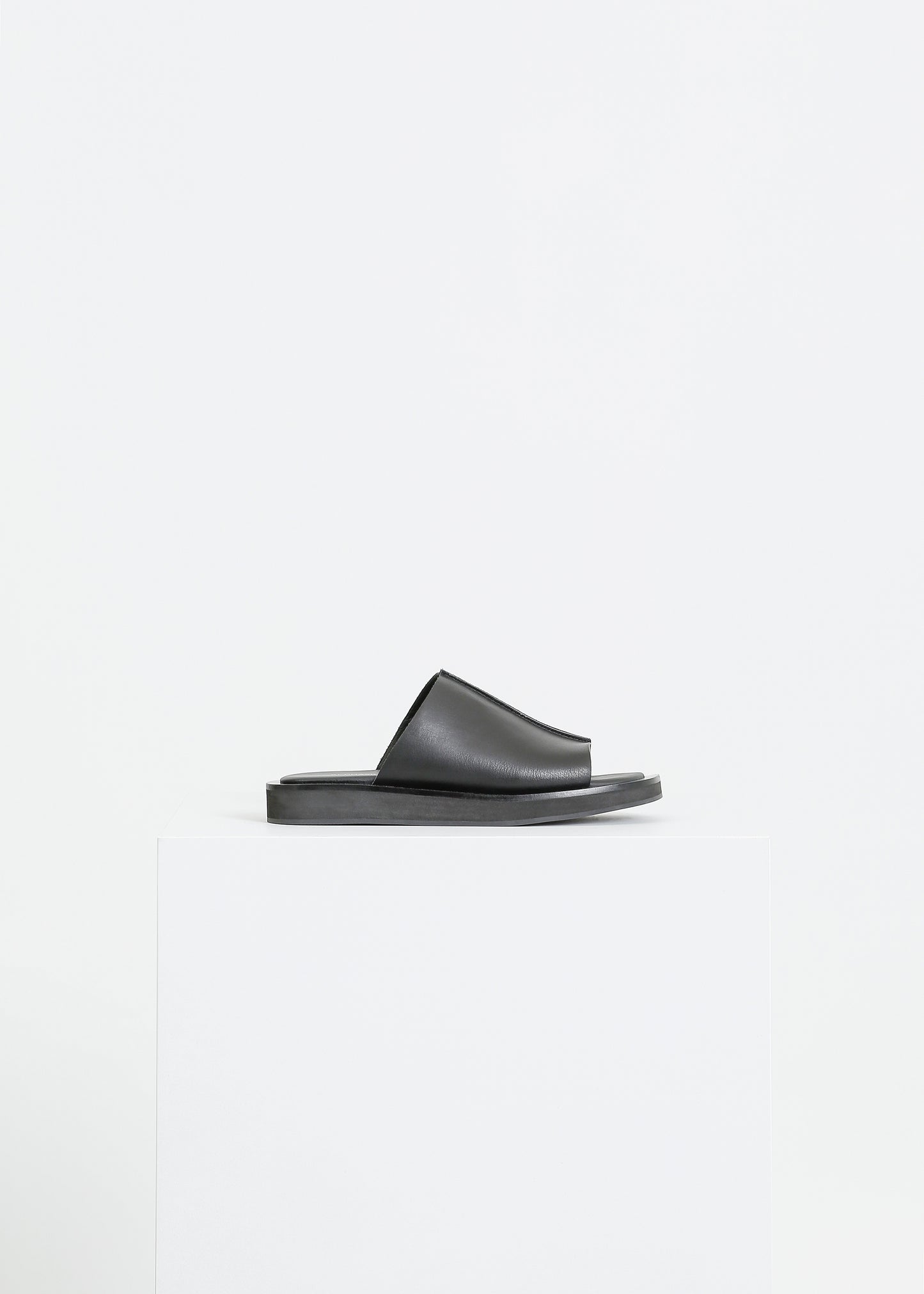 ASHER SLIDE	 / BLACK