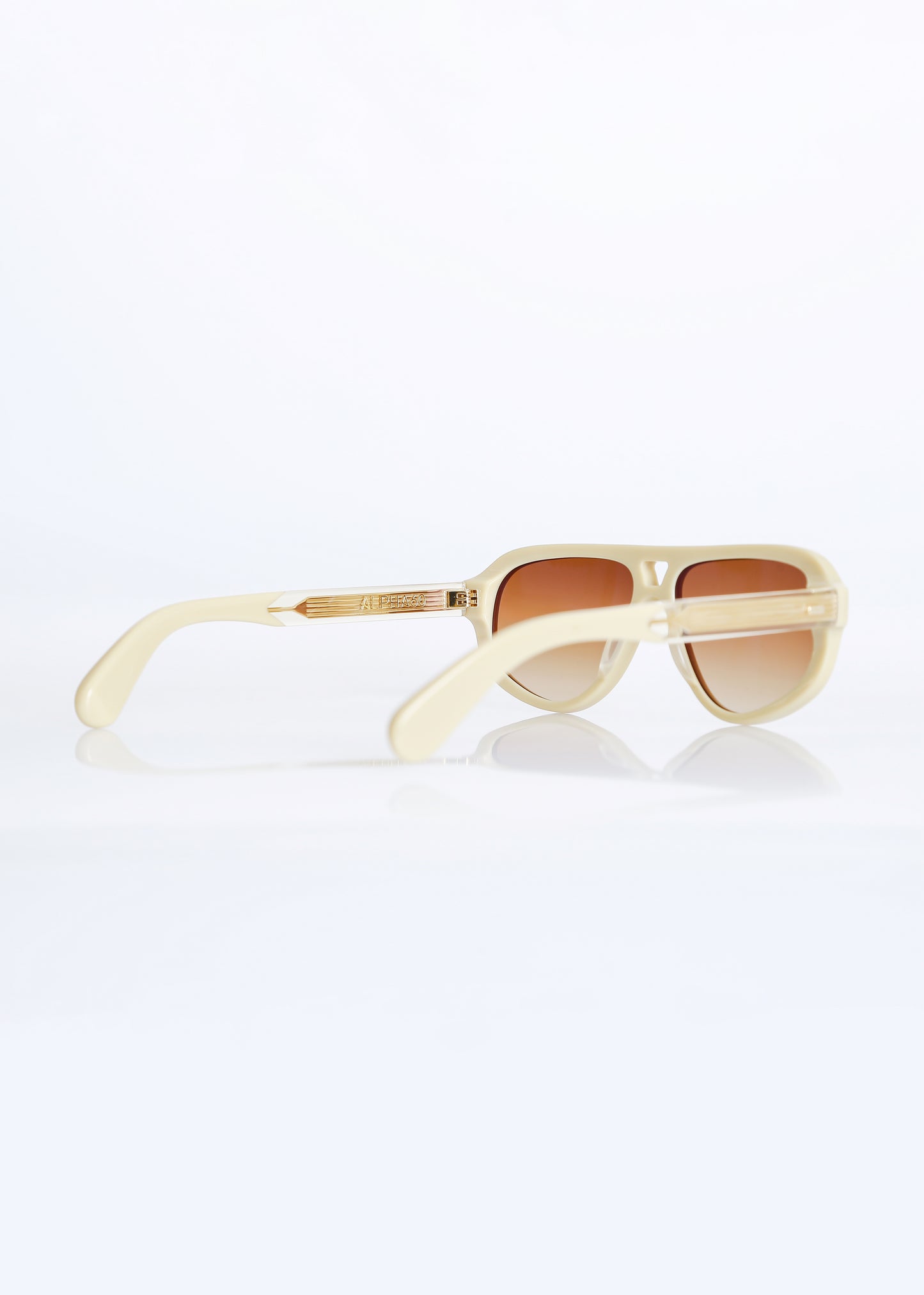 ELLIOT SUNGLASSES  / BUTTER