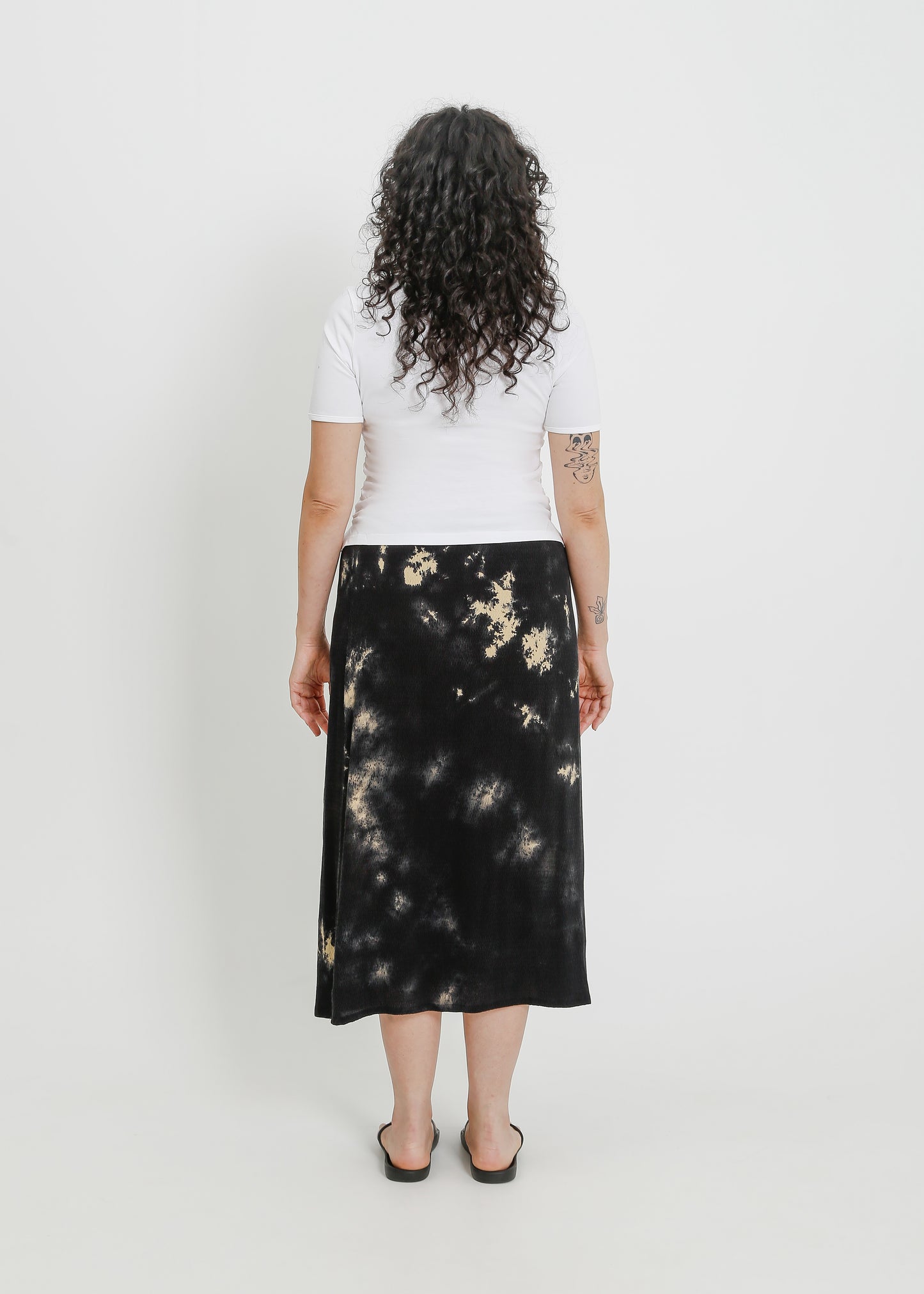 LEAH SKIRT / INK-BEIGE