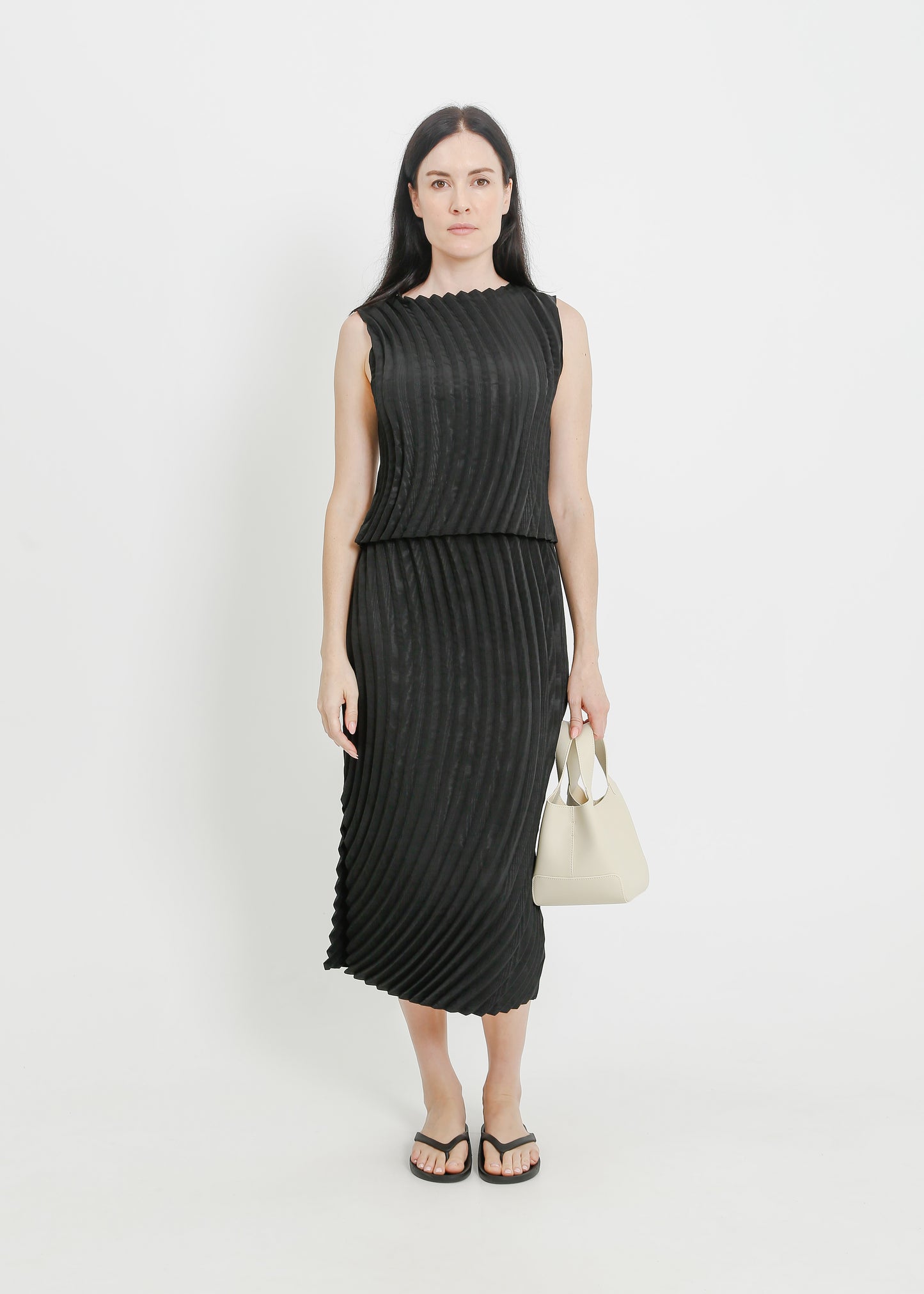 BRYCE PLEAT SKIRT / BLACK