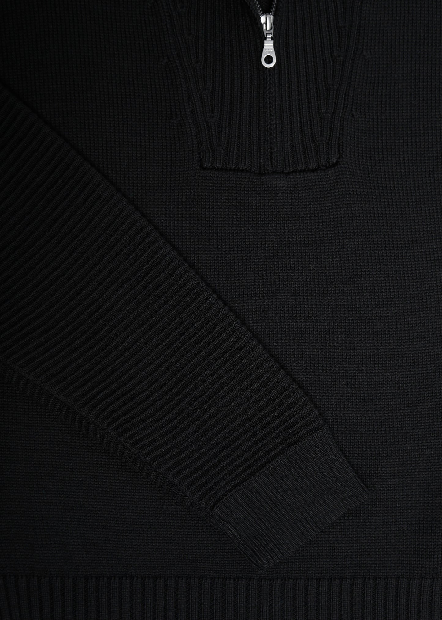 W24 | HUGO KNIT SWEAT / BLACK