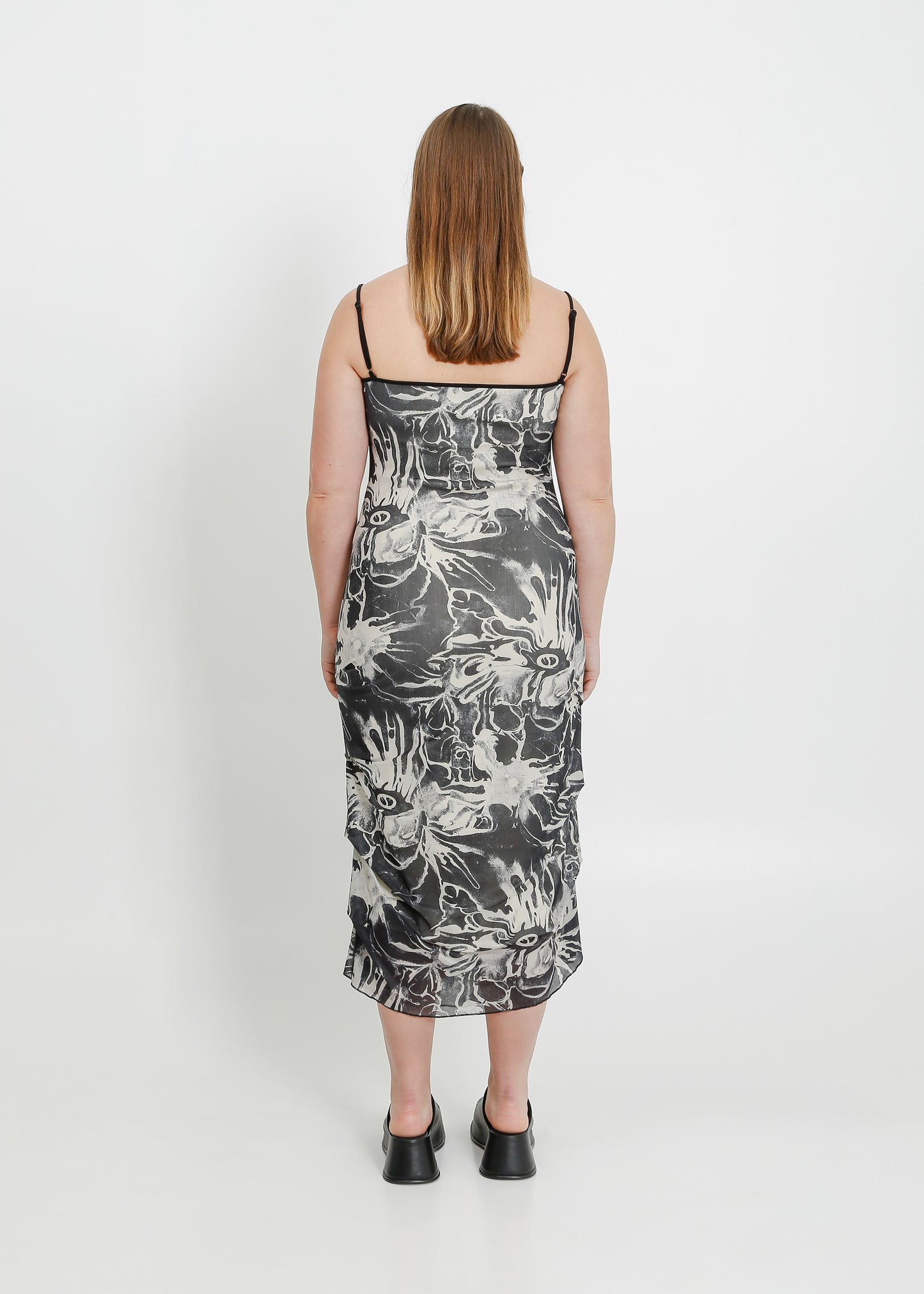 LAURA DRESS / BONE-BLACK