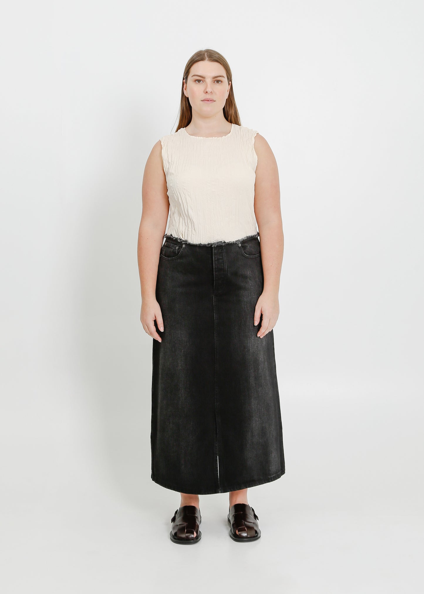 REIGN DENIM SKIRT / BLACK