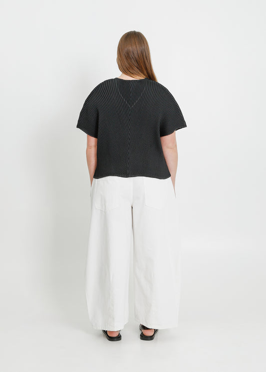 WAVERLY PLEAT TOP / BLACK