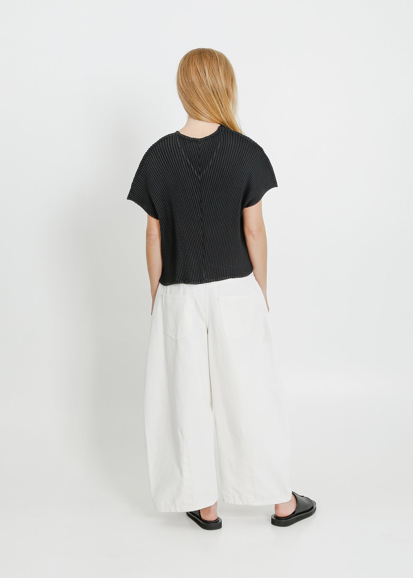 WAVERLY PLEAT TOP / BLACK