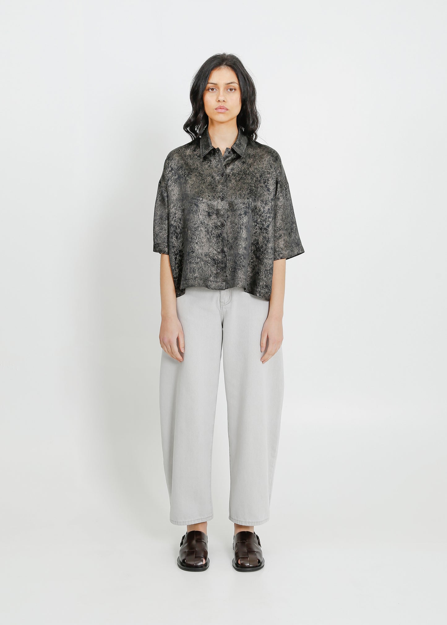 JANE SHIRT / BLACK-BONE