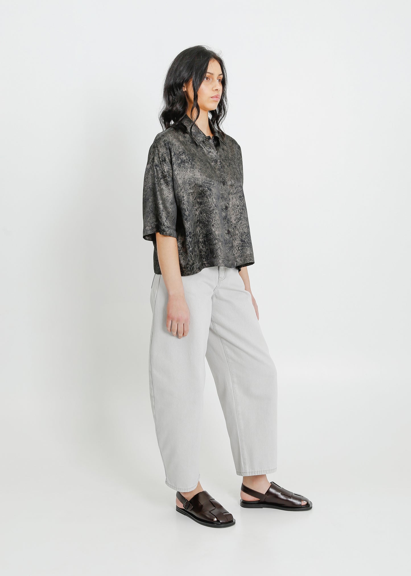 JANE SHIRT / BLACK-BONE