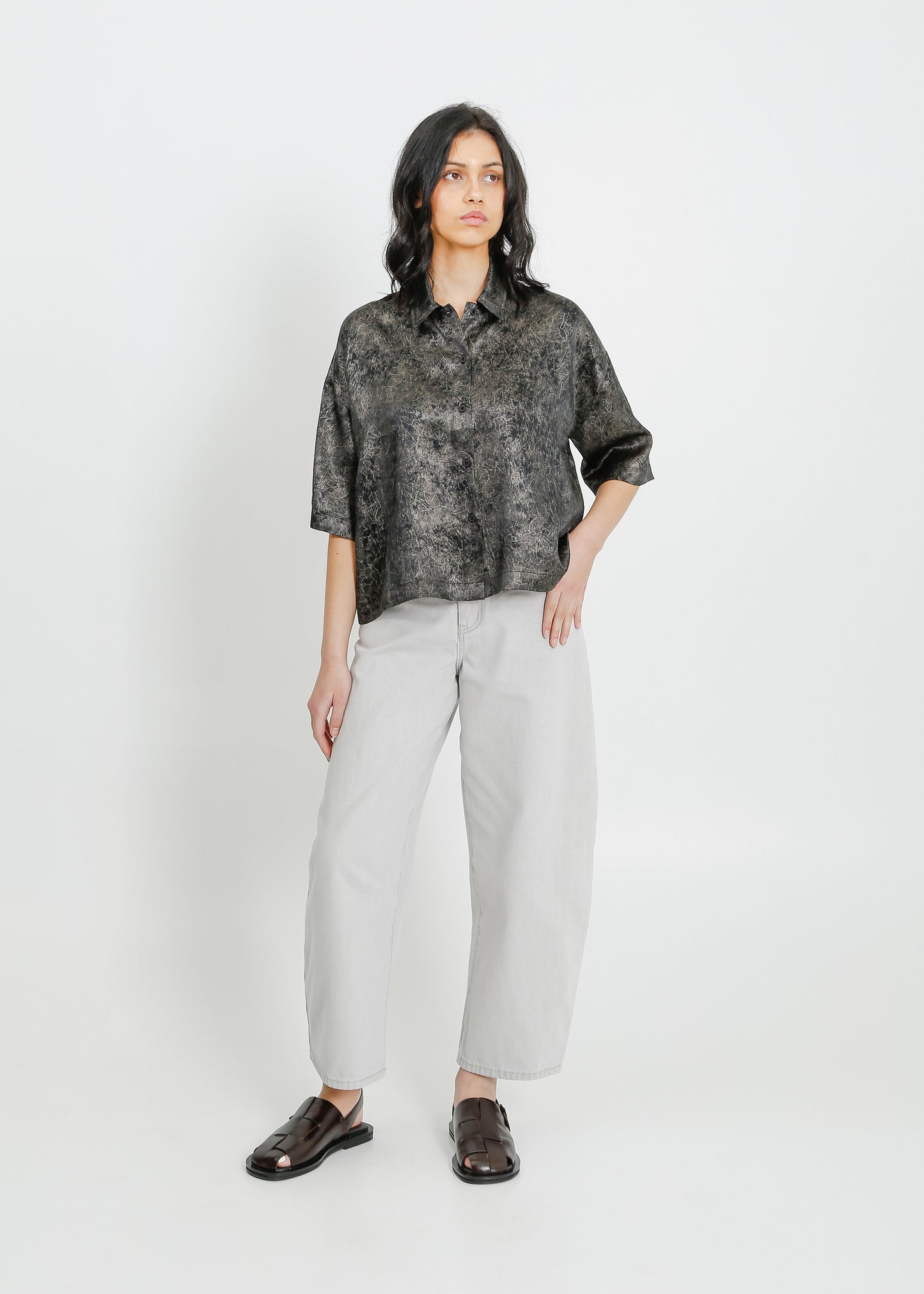 JANE SHIRT / BLACK-BONE