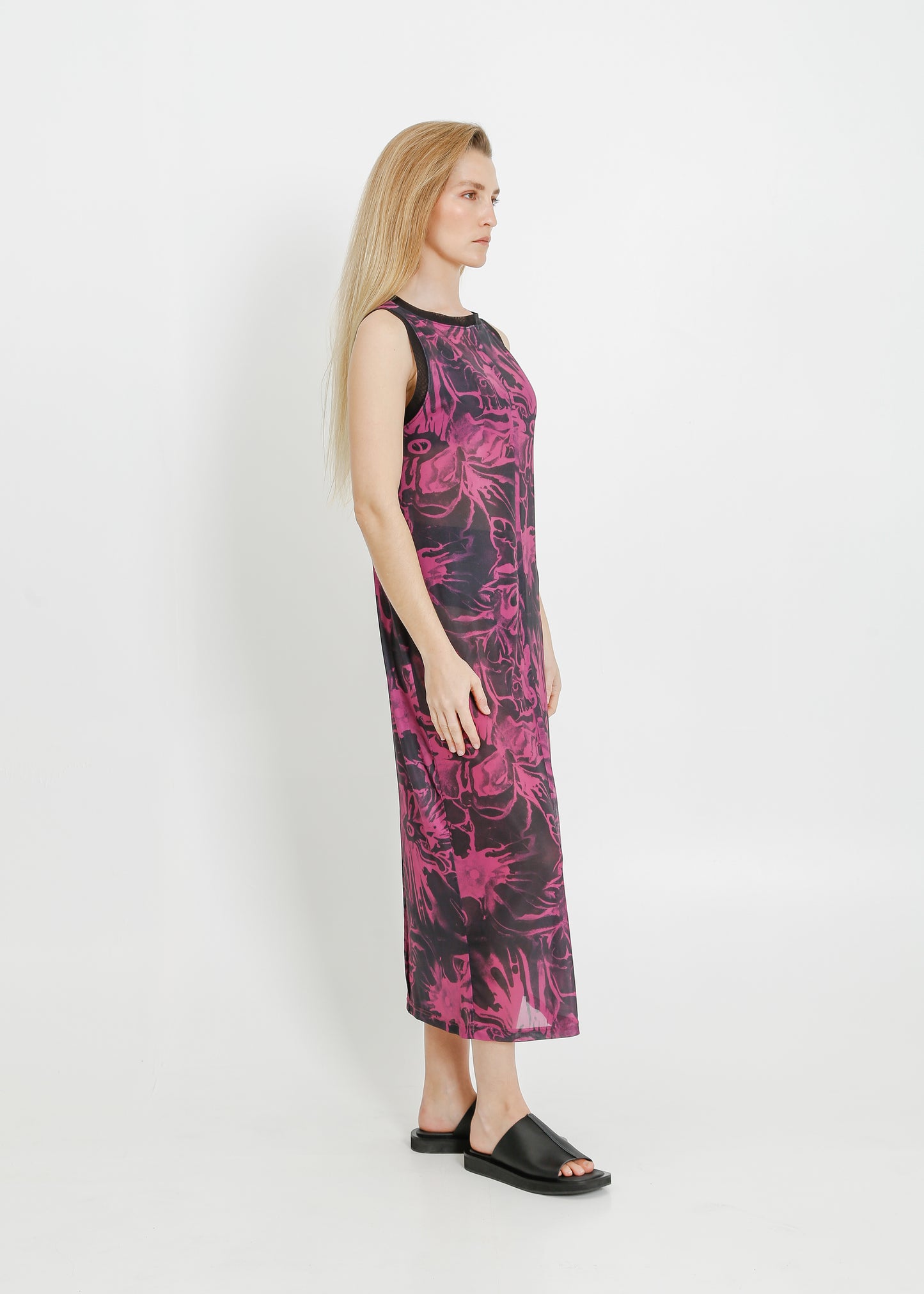 PALMER TANK DRESS / MAGENTA-BLACK