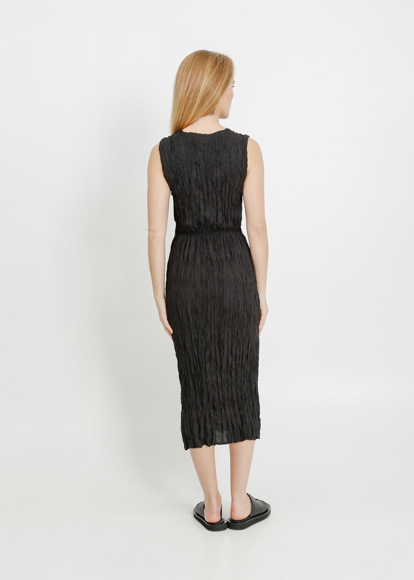 REAH PLEAT DRESS  / BLACK