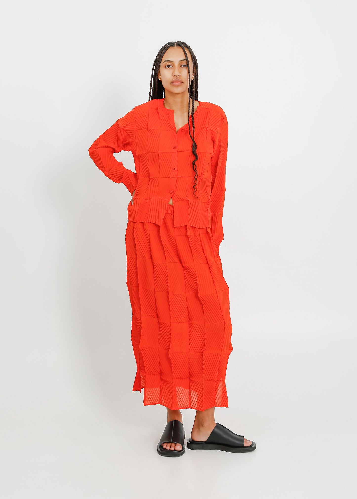 IRA PLEAT CARDI / POPPY