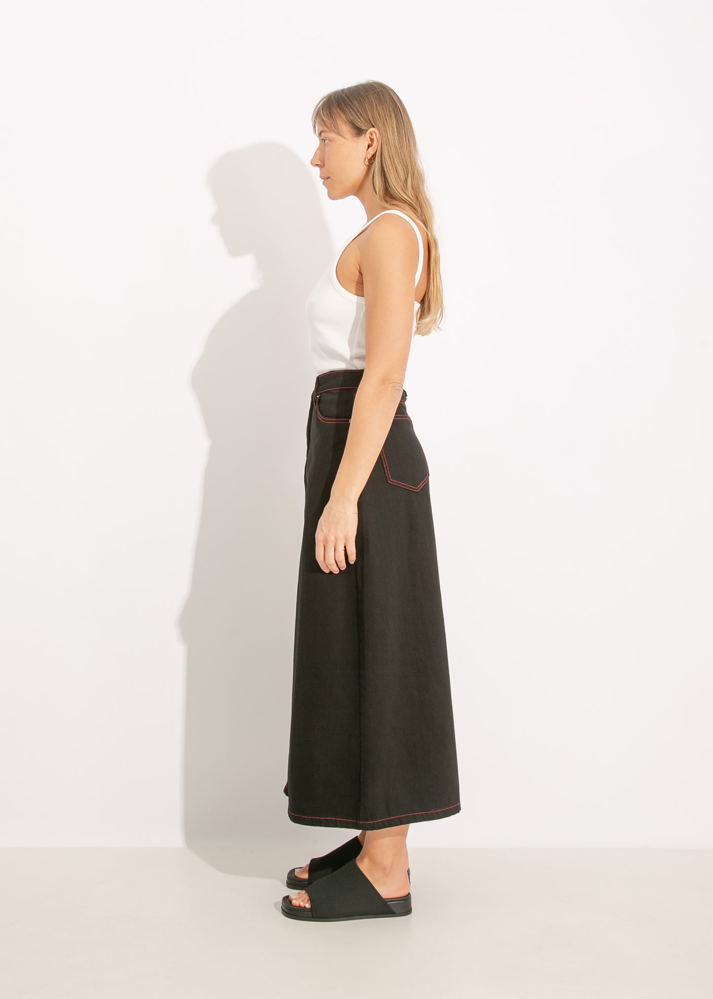 S24 | DEMI SKIRT / BLACK-ORANGE