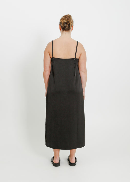 VERE SLIP DRESS / BLACK