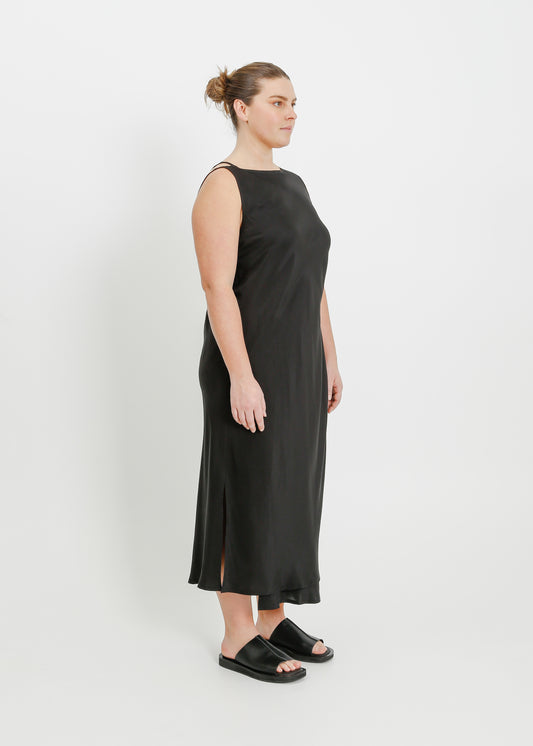 LAYNE DRESS / ONYX