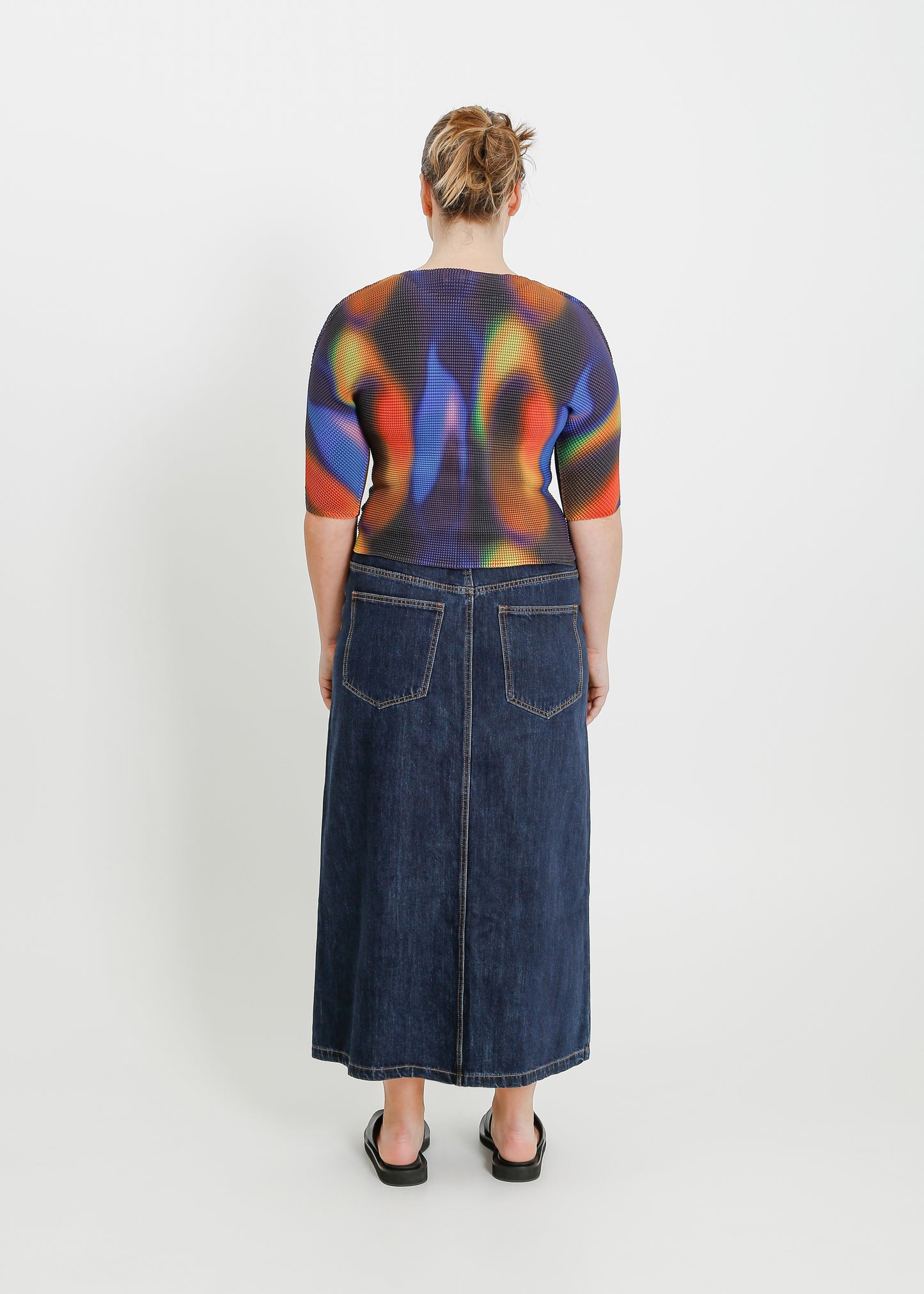 RUNE PLEAT TOP / BLUR