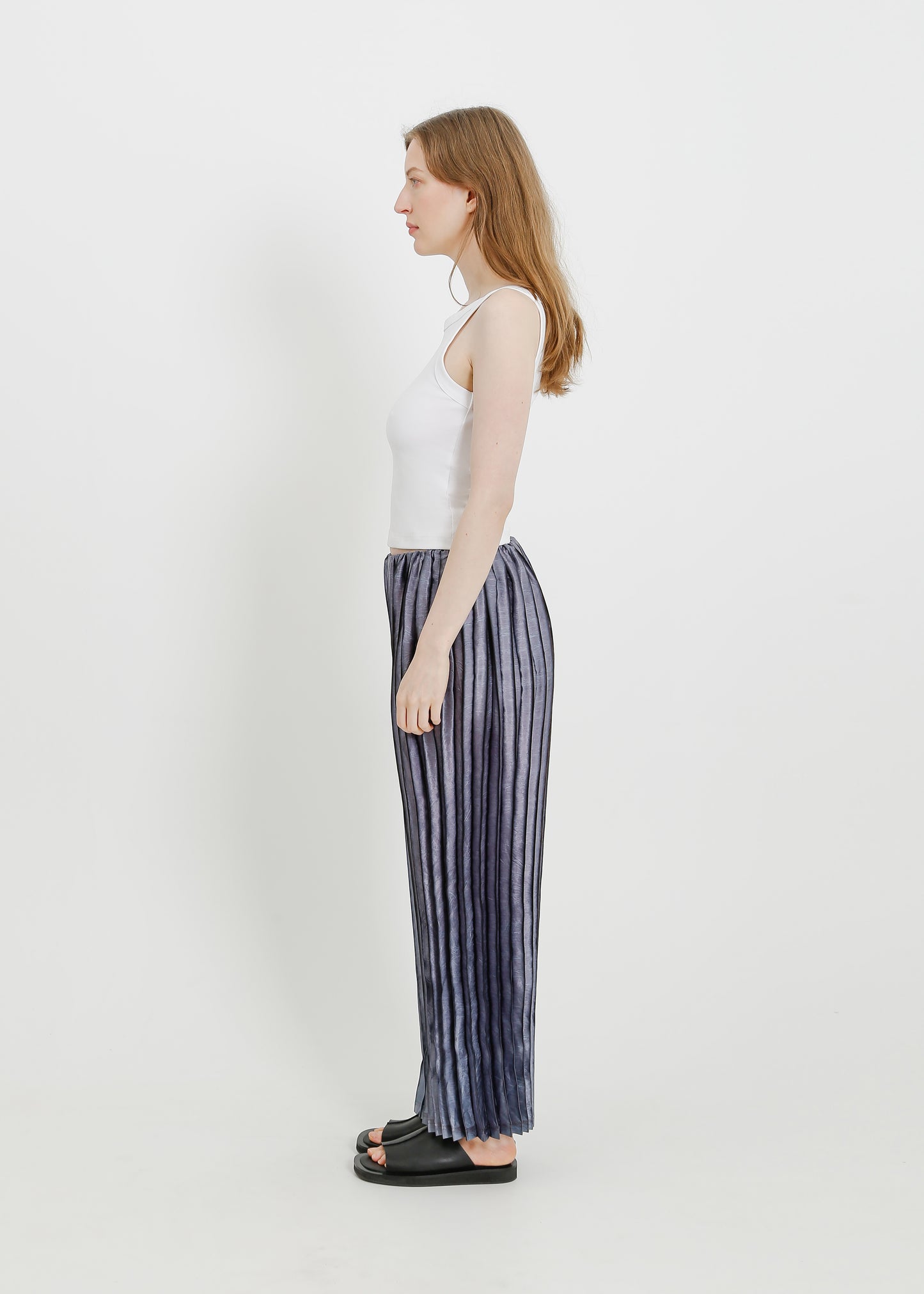 SHAY PLEAT PANT / BLACK-NAVY