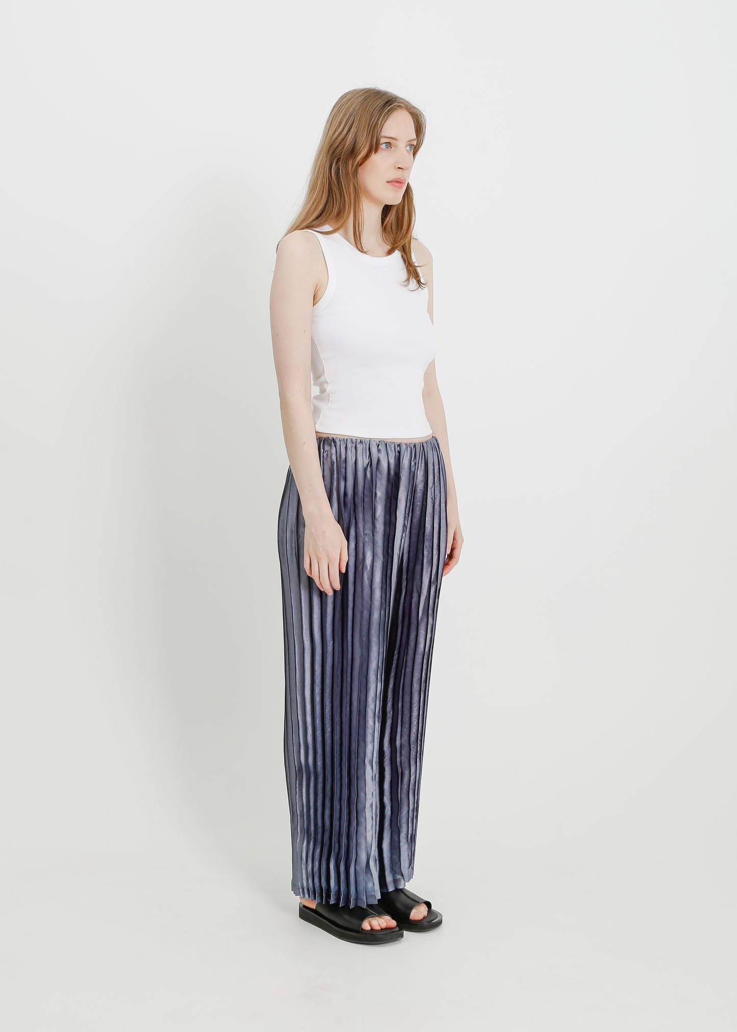 SHAY PLEAT PANT / BLACK-NAVY