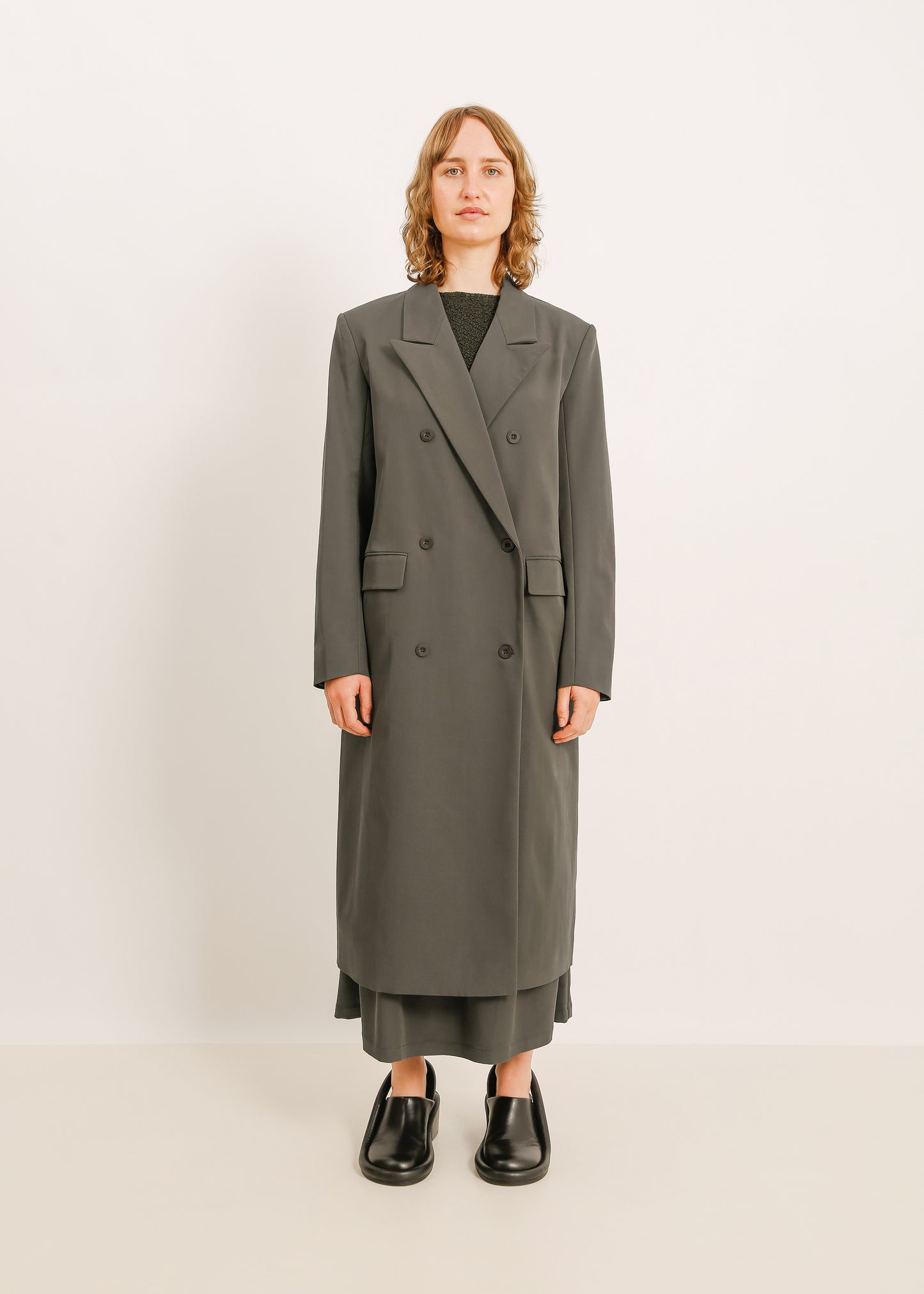 W24 | RIVER COAT / SLATE