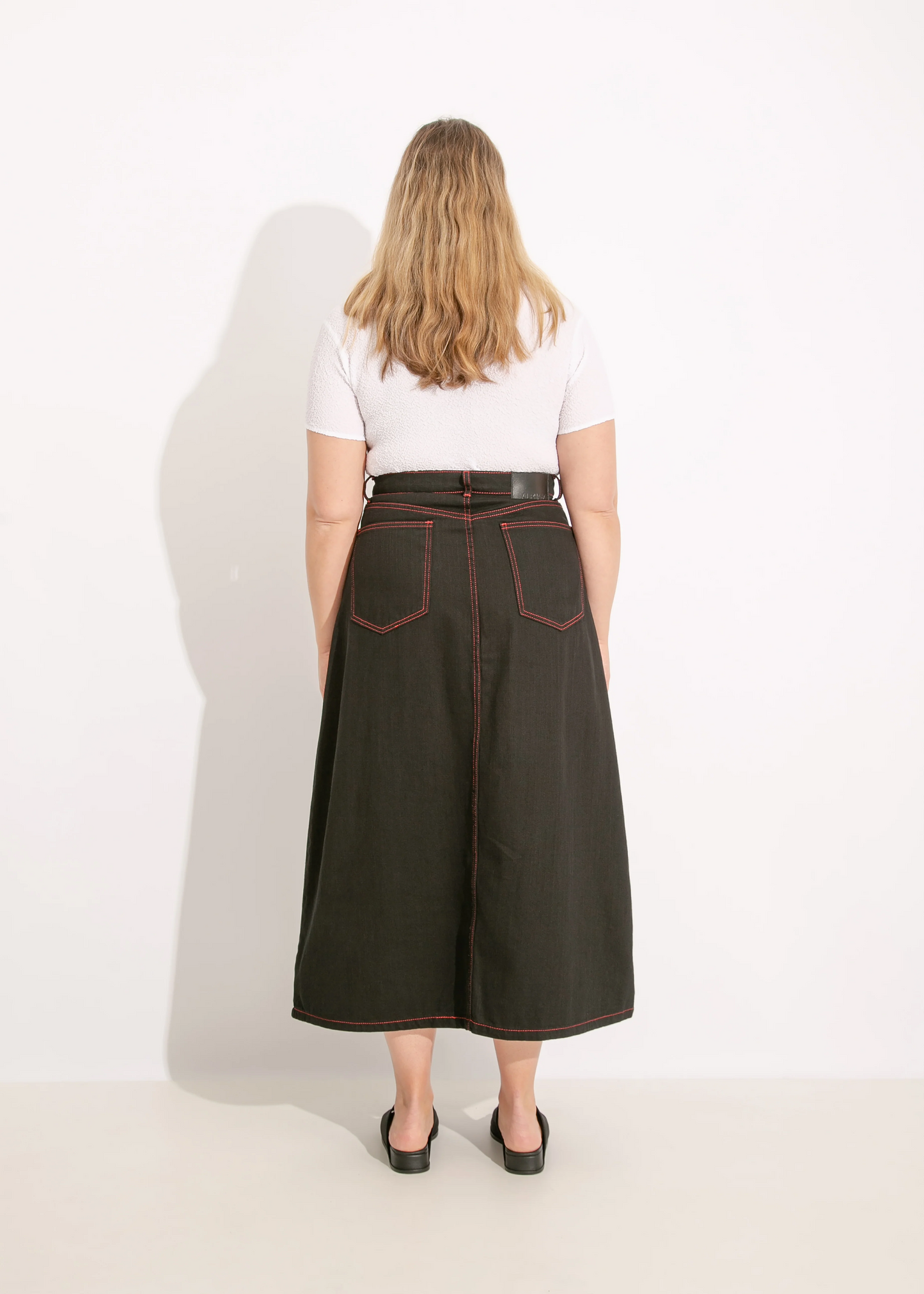 S24 | DEMI SKIRT / BLACK-ORANGE